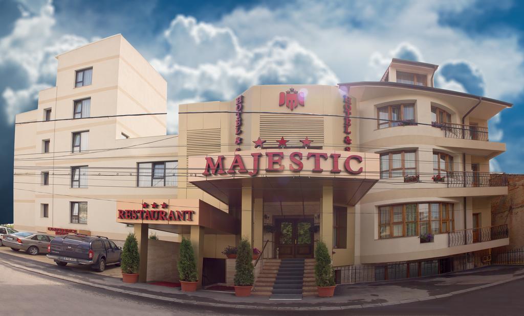 Hotel Majestic Iasi Exteriör bild